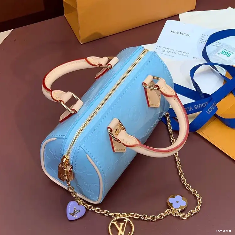 Fashionrepsfam ru LV 2410YA0037 Bags 0814